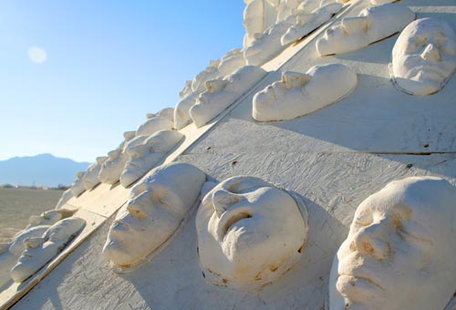 headsinsand-26